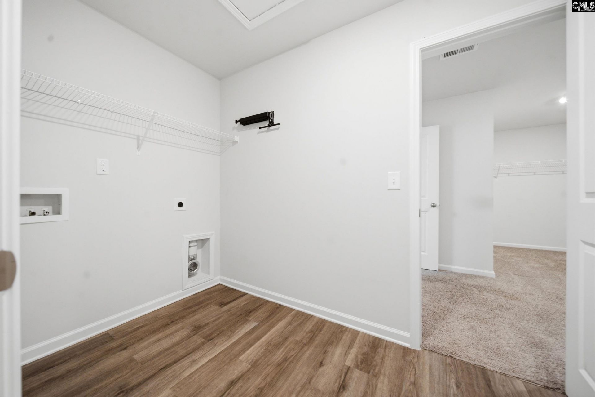 351 S Hampton Road Photo 23