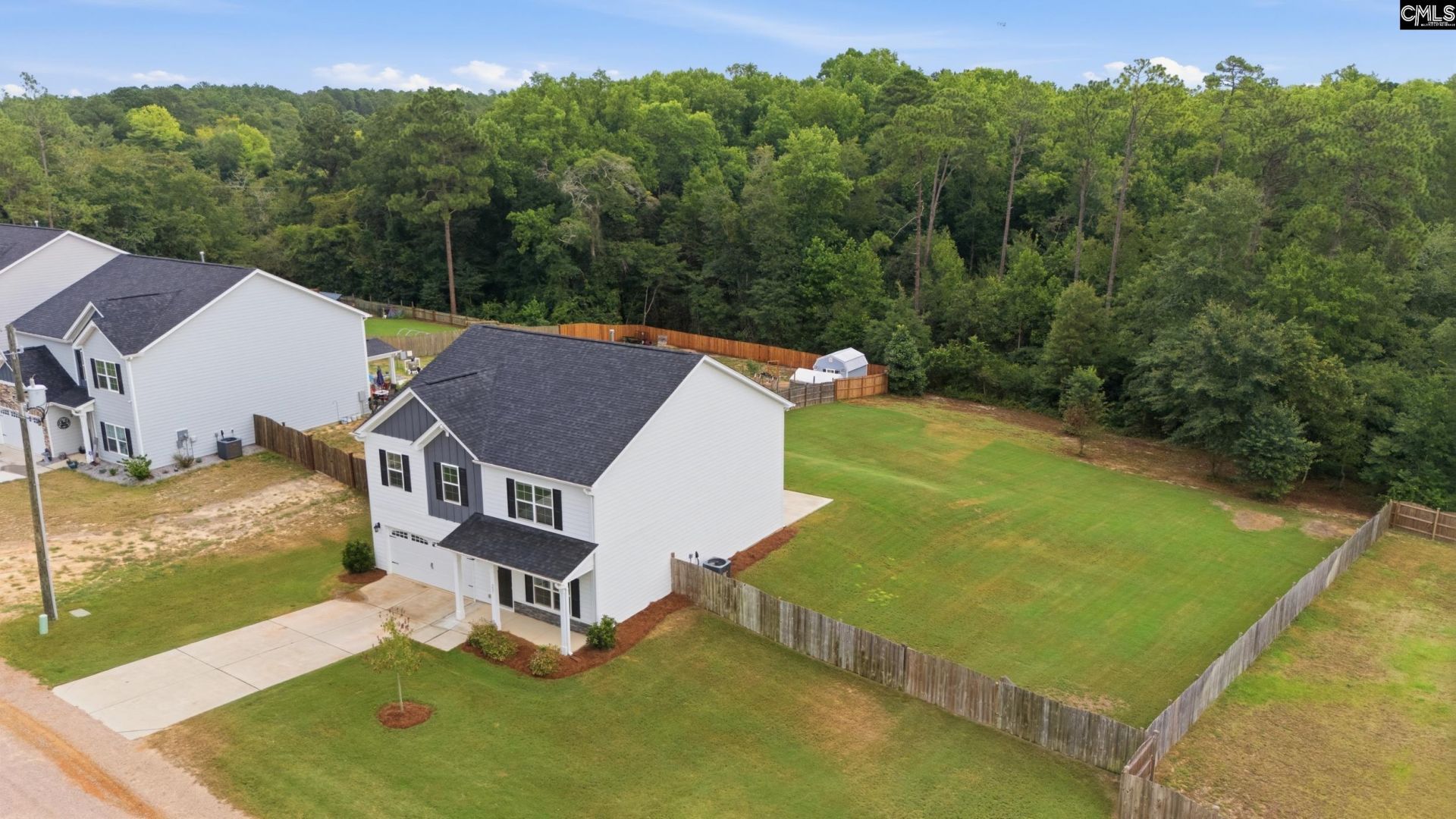 351 S Hampton Road Photo 32