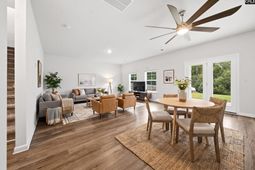 351 S Hampton Road photo 4