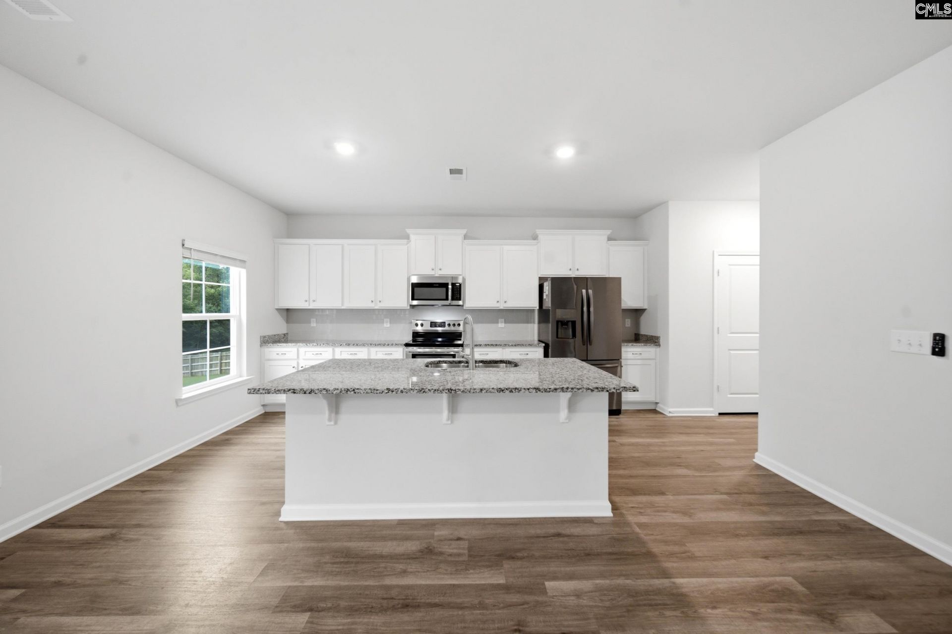 351 S Hampton Road Photo 8
