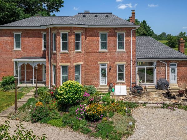 6443 S Jonesville Road, Columbus, IN 47201
