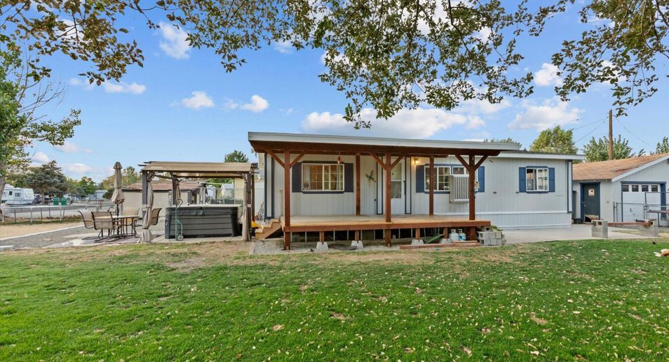 375 Magnolia Way, Reno, NV 89506 Photo
