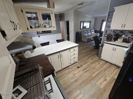 375 Magnolia Way, Reno, NV 89506 Photo