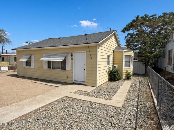 838 I Street, Hawthorne, NV 89415
