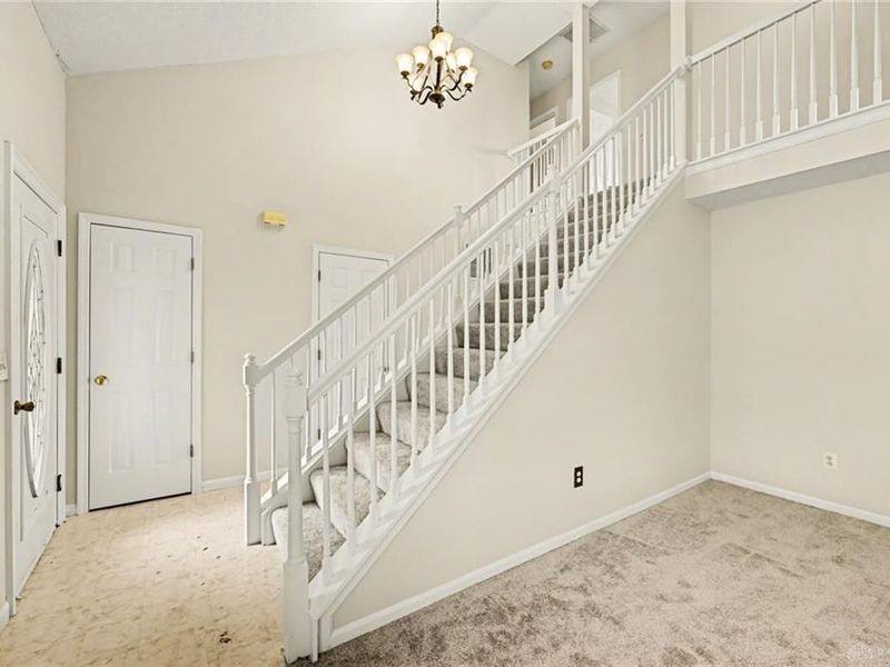 1000 Lofton Drive, Clayton, OH 45315 Photo 5