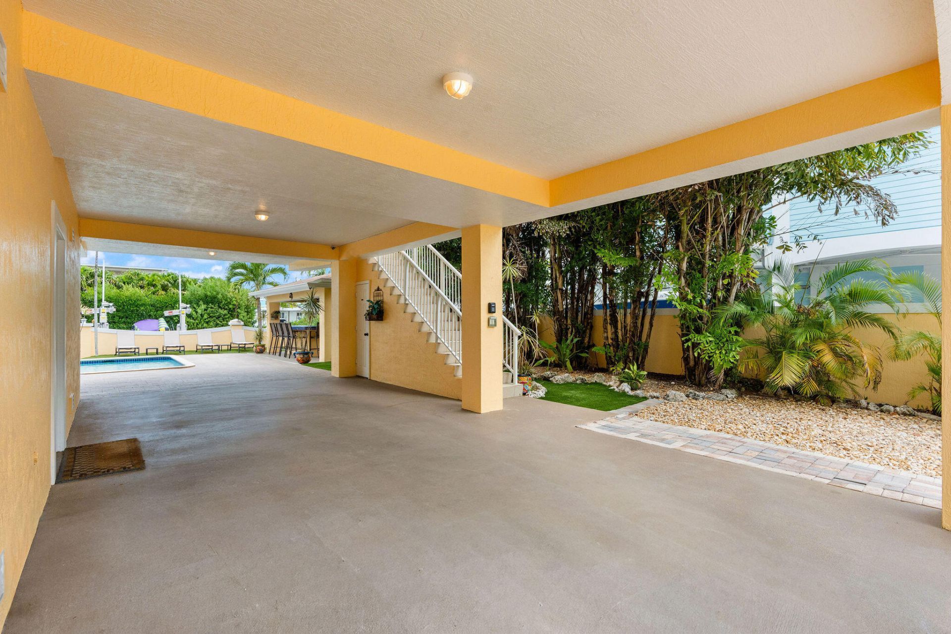 984 Shaw Drive, Key Largo, FL 33037 Photo