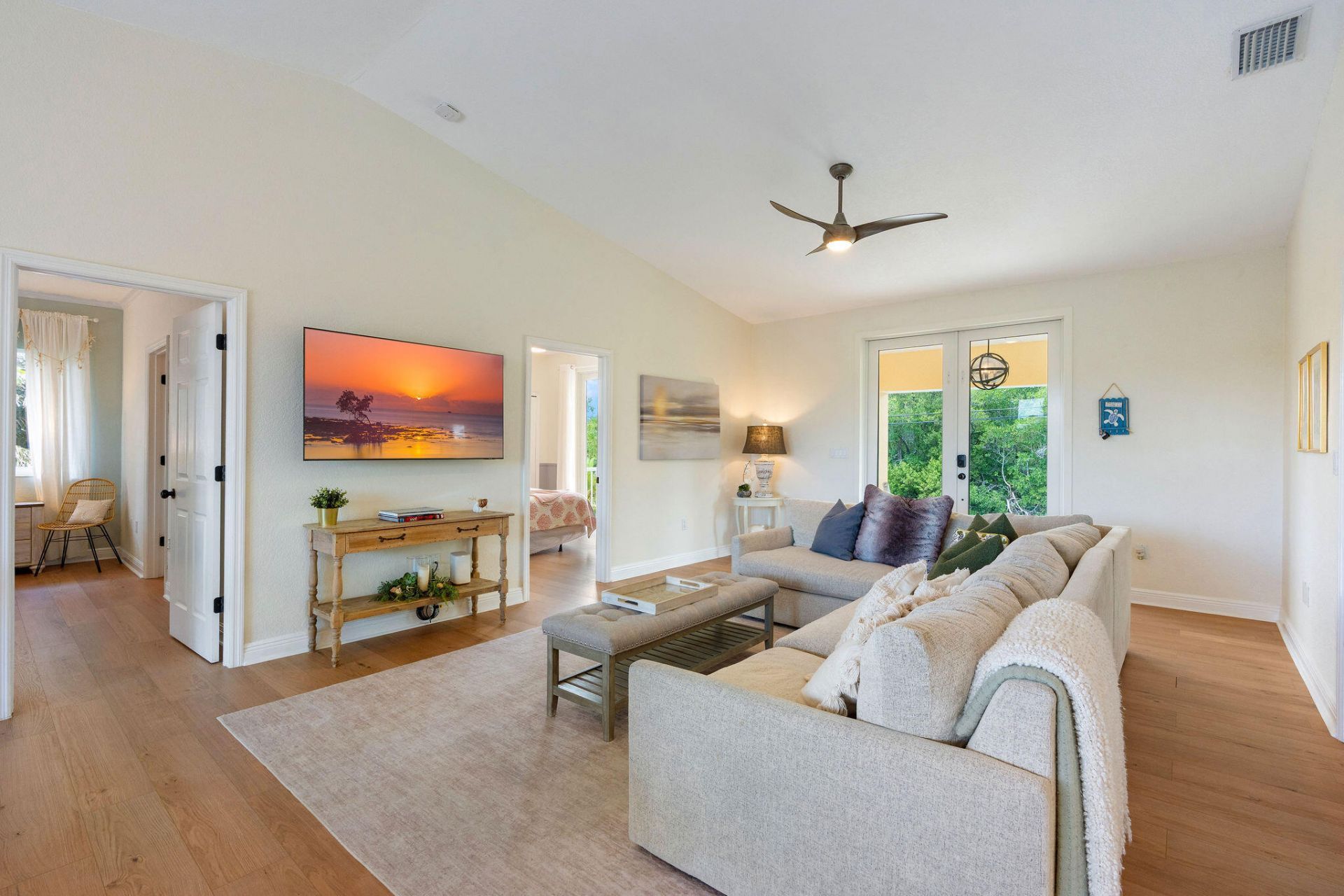 984 Shaw Drive, Key Largo, FL 33037 Photo