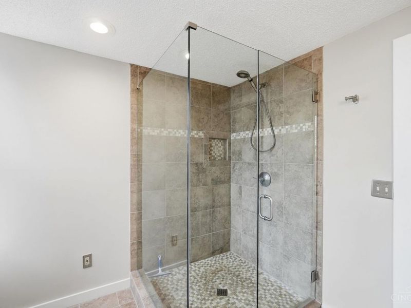 427 Hopkins Street, Unit 8, Cincinnati, OH 45203 Photo 26