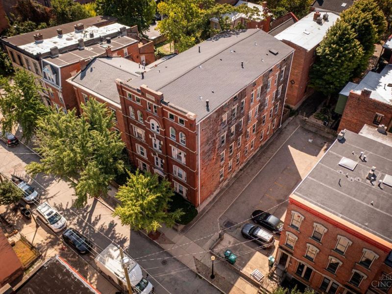 427 Hopkins Street, Unit 8, Cincinnati, OH 45203 Photo 52
