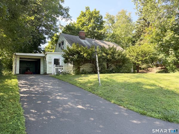 581 Palmetto, Bridgeport, CT 06606
