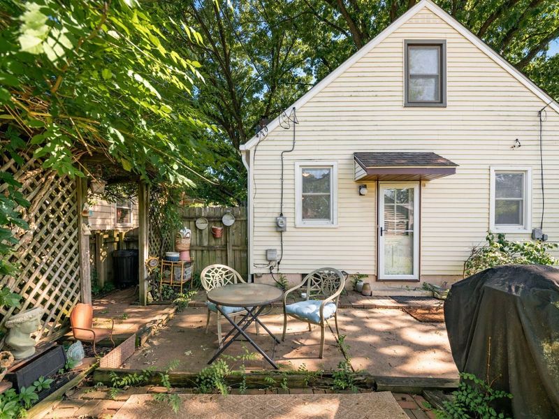 128 E Royal Forest Boulevard, Columbus, OH 43214 Photo 35