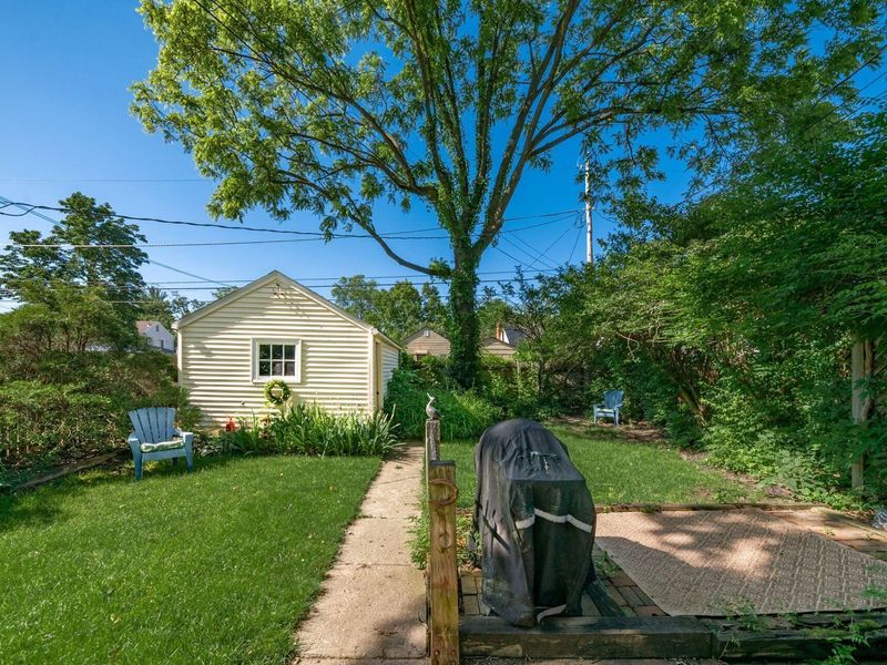128 E Royal Forest Boulevard, Columbus, OH 43214 Photo 37