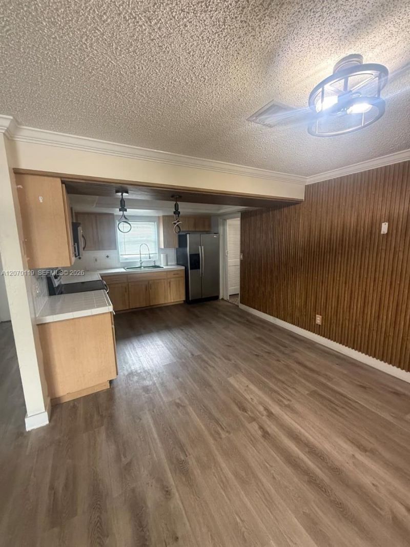 129 E Lake Dr, Lehigh Acres, FL 33936 Photo