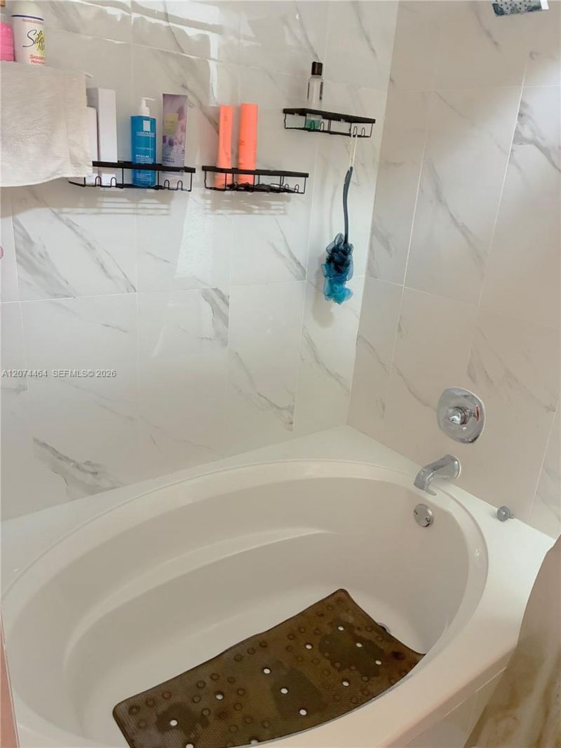 15591 SW 105th Ter , Unit 518, Miami, FL 33196 Photo