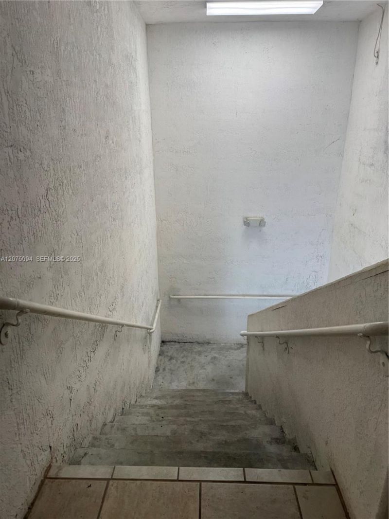 7490 SW 23rd St , Unit 203, Miami, FL 33155 Photo
