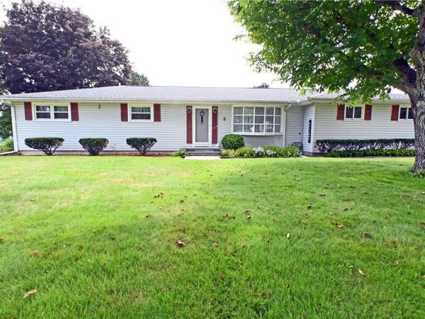 2 Cayuga Drive, Horseheads, NY 14845