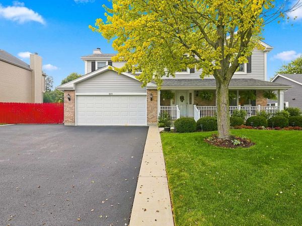 820 Southwick Drive , Algonquin, IL 60102