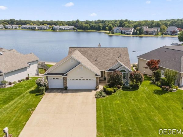 13066 Blueberry Lane, Holland, MI 49424