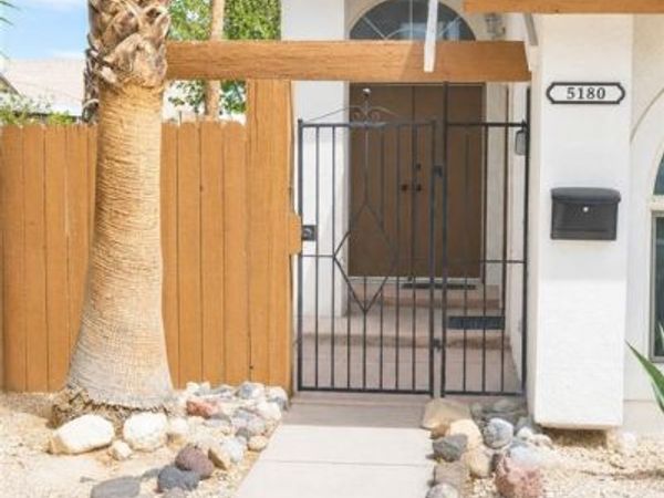 5180 S Burnham Avenue, Las Vegas, NV 89119