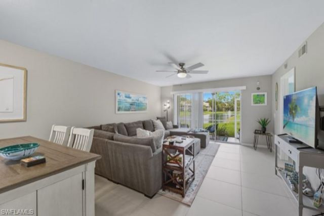 145 Robin Hood Cir, Unit 104, Naples, FL 34104 Photo