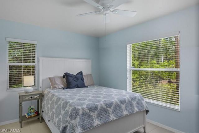 145 Robin Hood Cir, Unit 104, Naples, FL 34104 Photo