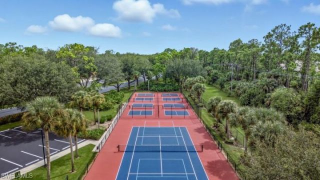 145 Robin Hood Cir, Unit 104, Naples, FL 34104 Photo