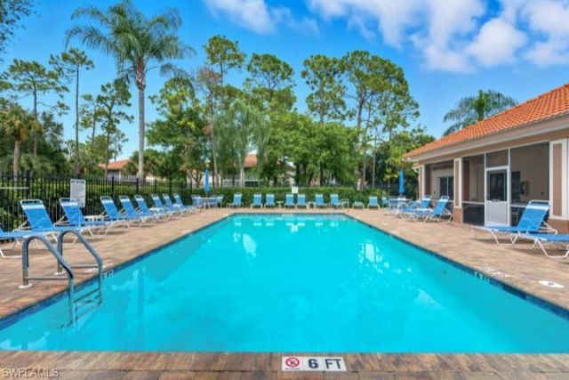 145 Robin Hood Cir, Unit 104, Naples, FL 34104 Photo