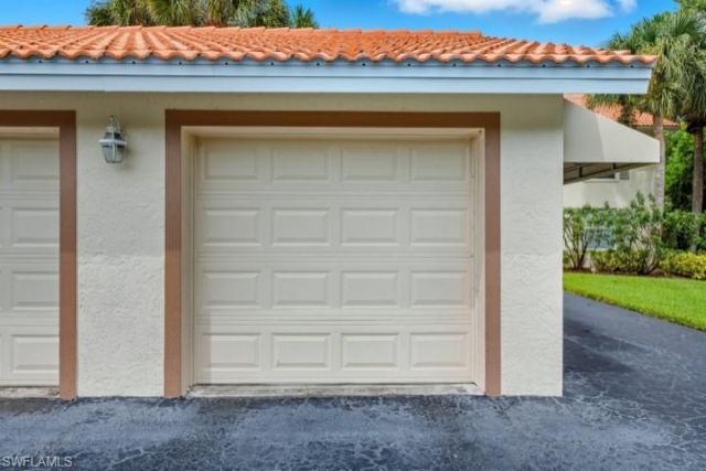 145 Robin Hood Cir, Unit 104, Naples, FL 34104 Photo