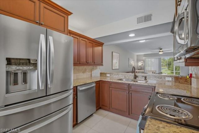 145 Robin Hood Cir, Unit 104, Naples, FL 34104 Photo