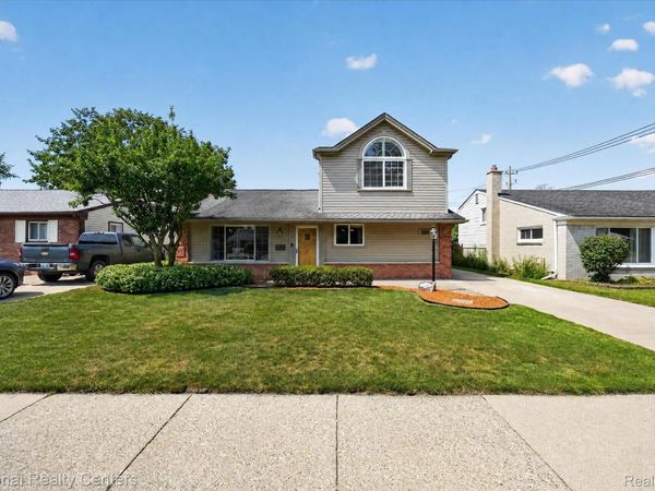 8347 Donna Street, Westland, Mi 48185