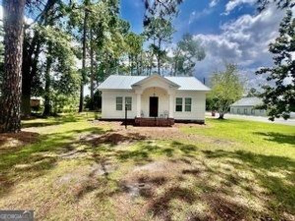 141 S First Avenue, Mcrae-Helena, GA 31055