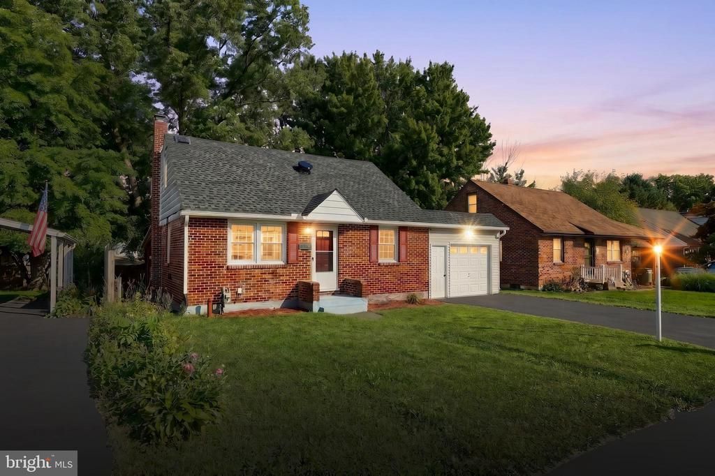 2041 CITY VIEW ROAD , YORK, PA 17406