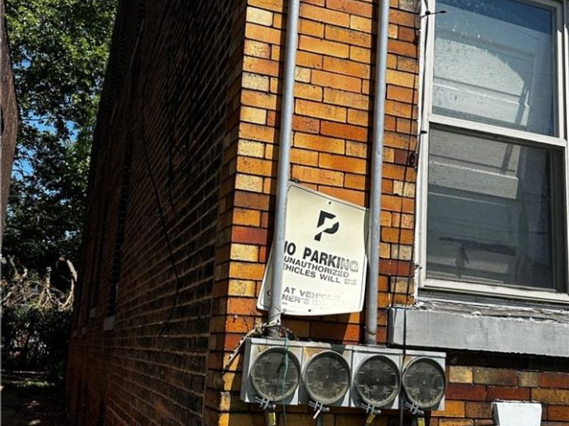 1055 Addison Road, Cleveland, OH 44103 Photo 2