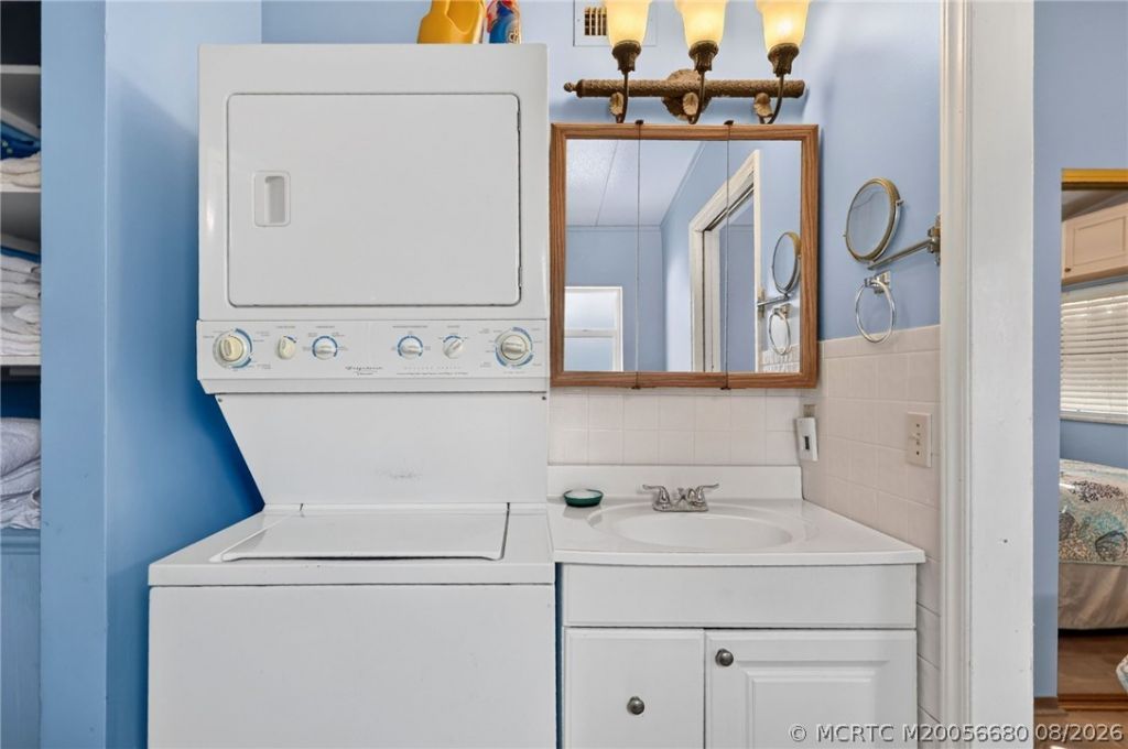 122 Nettles Boulevard , Jensen Beach, FL 34957 Photo