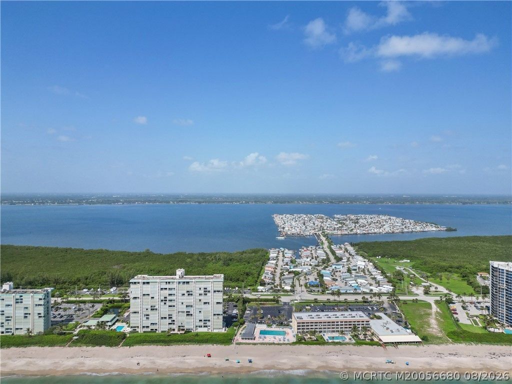 122 Nettles Boulevard , Jensen Beach, FL 34957 Photo