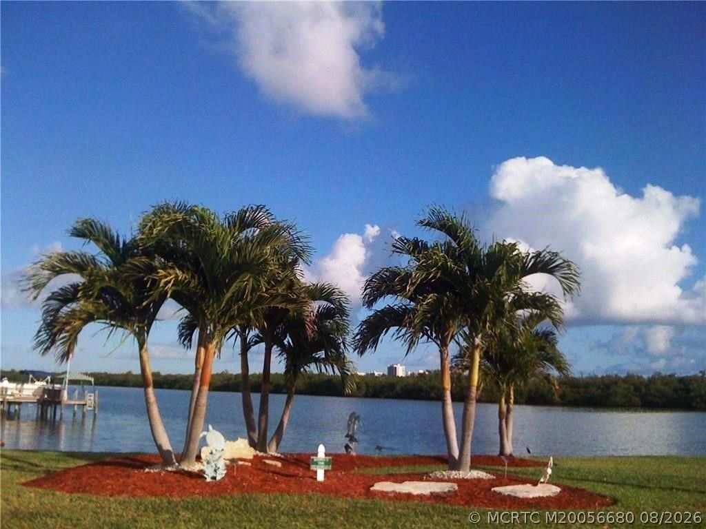 122 Nettles Boulevard , Jensen Beach, FL 34957 Photo