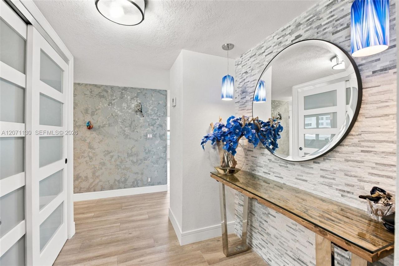3700 Galt Ocean Dr, Unit 1710, Fort Lauderdale, FL 33308 Photo