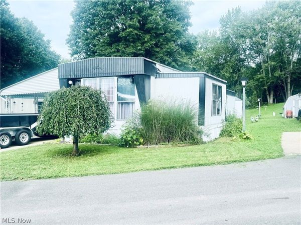 7443 Spillway , Unit 41, Lisbon, OH 44431