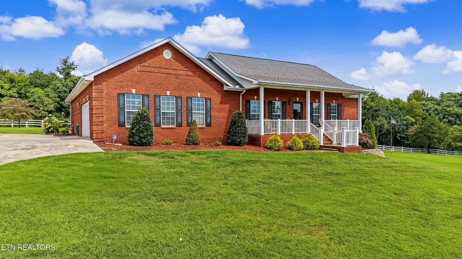 3430 Summer Drive, Friendsville, TN 37737 Main Photo