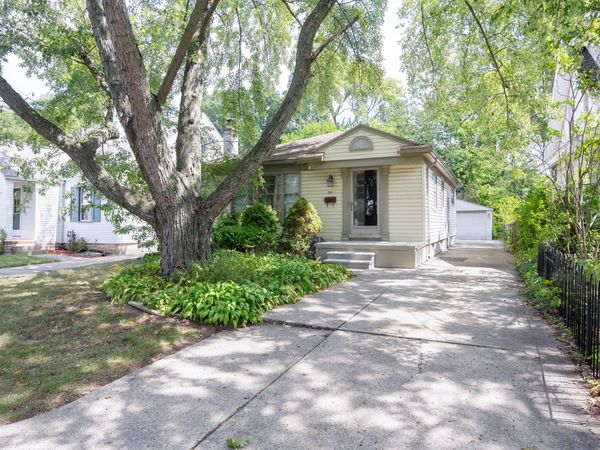 711 Kayser Avenue, Royal Oak, MI 48067