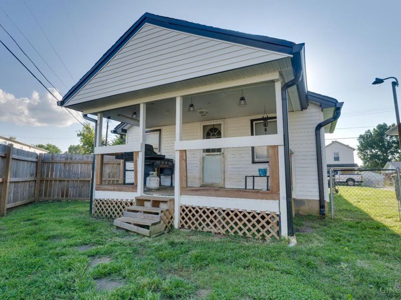 2454 Maple Street, Saint Clair Township, OH 45055 Photo 12