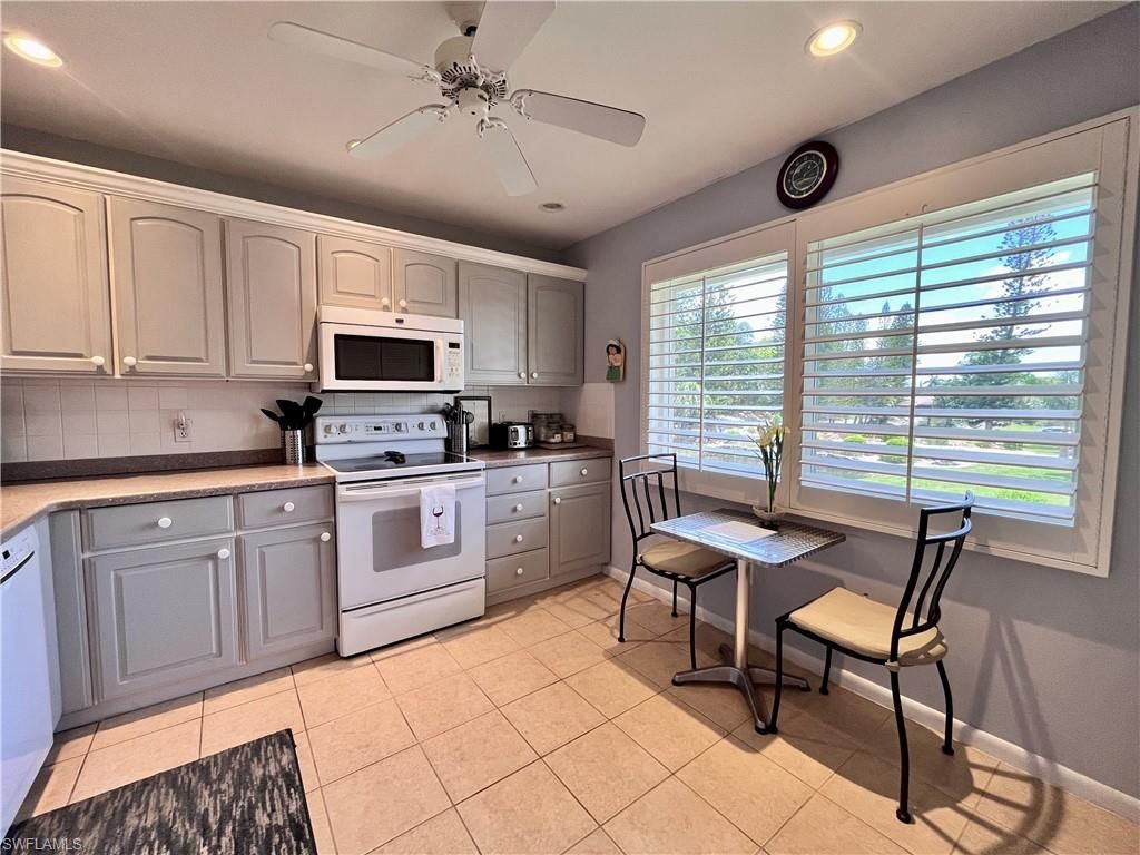 201 Albi Rd , Unit 2, Naples, FL 34112 Photo