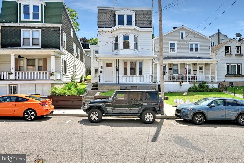 120 E UNION STREET, SCHUYLKILL HAVEN, PA 17972