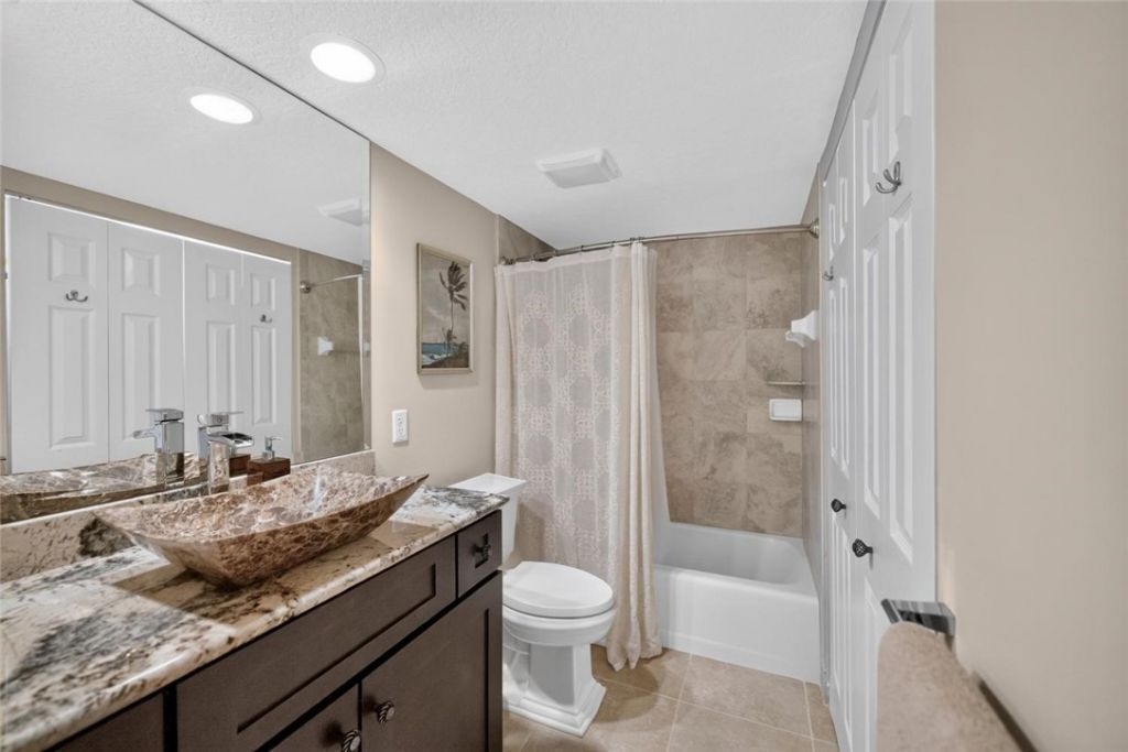 2636 Ocean Drive, Unit 502, Vero Beach, FL 32963 Photo