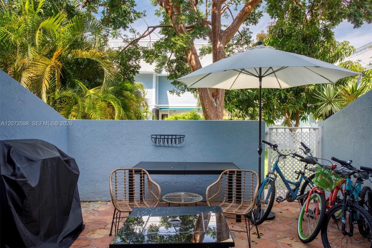 798 Crandon Blvd, Unit 37-C, Key Biscayne, FL 33149 Photo