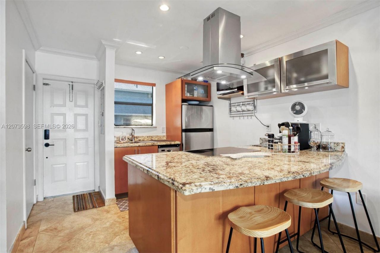 798 Crandon Blvd, Unit 37-C, Key Biscayne, FL 33149 Photo