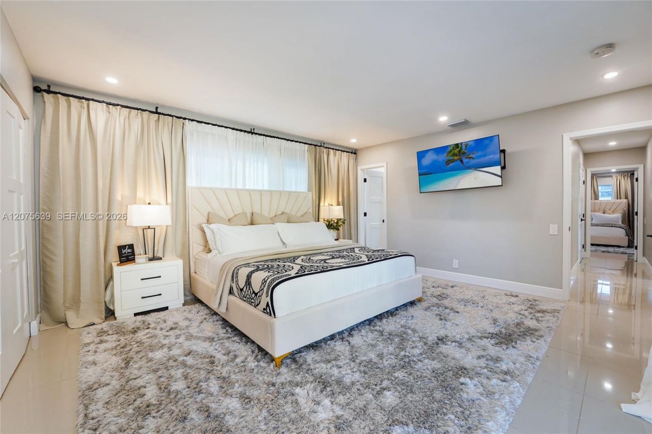 2820 NE 60th St, Unit #, Fort Lauderdale, FL 33308 Photo