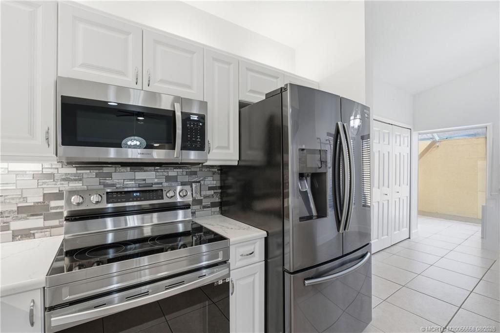 209 River Walk, Hutchinson Island, FL 34949 Photo