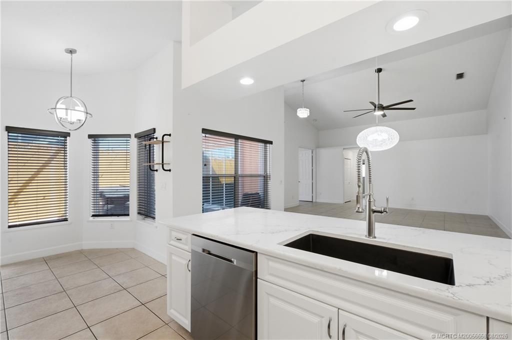 209 River Walk, Hutchinson Island, FL 34949 Photo