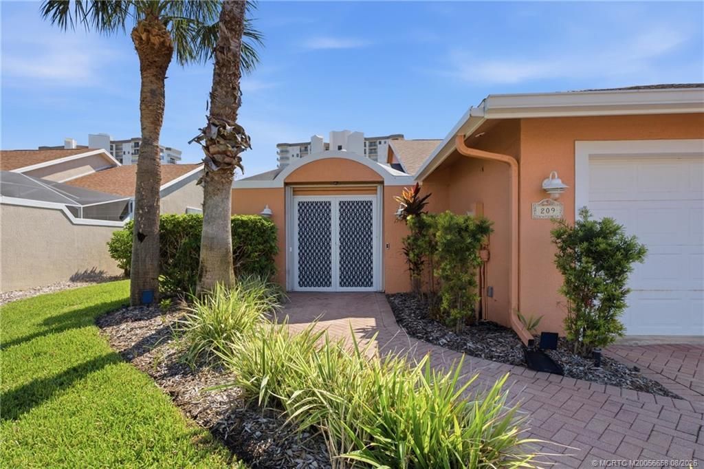 209 River Walk, Hutchinson Island, FL 34949 Photo